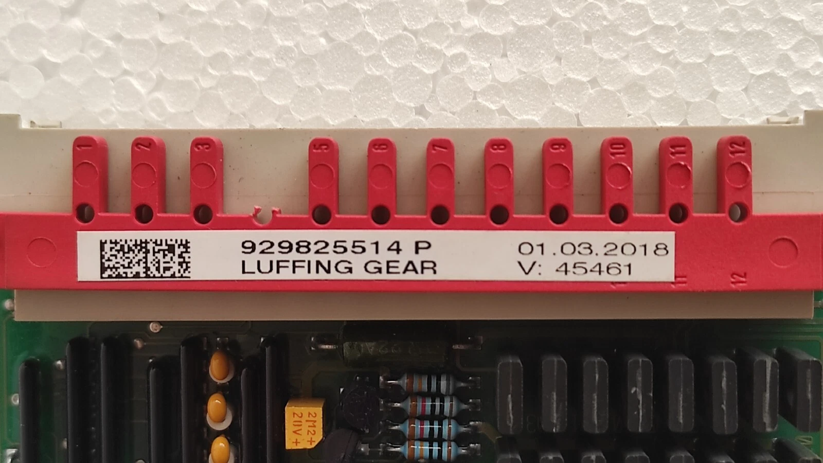 admin/uploads/uploads/Liebherr  P Luffing Gear Deck Crane PCB 929825514 P_3.webp